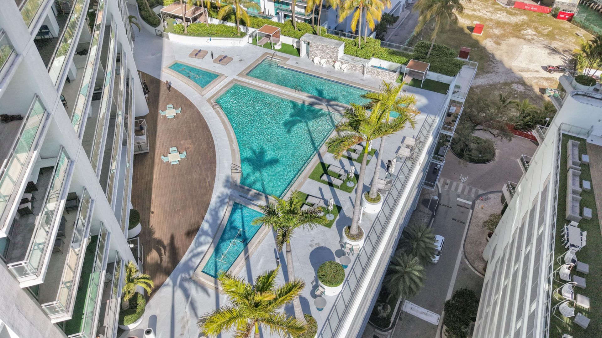 90 SW 3rd Street, Unit Th700a, Miami, FL 33130 Photo