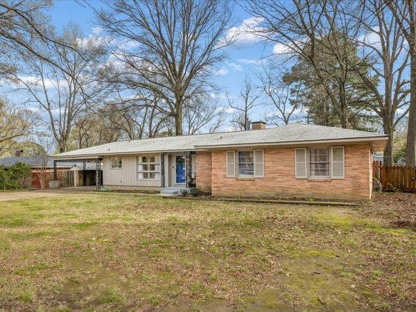 4251 WOODCREST DR, Memphis, TN 38111