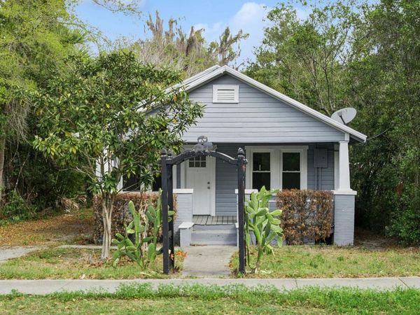 547 E VOORHIS AVENUE , DELAND, FL 32724