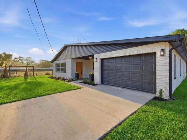 2711 WASHINGTON ROAD , VALRICO, FL 33594