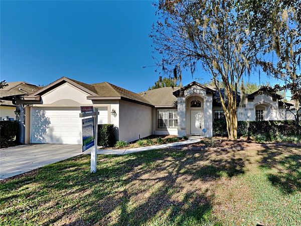 2004 ABBEY TRACE DRIVE , DOVER, FL 33527