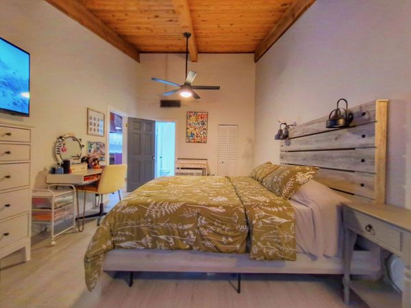 10180 E Cypress Court, Unit 10180, Pembroke Pines, FL 33026