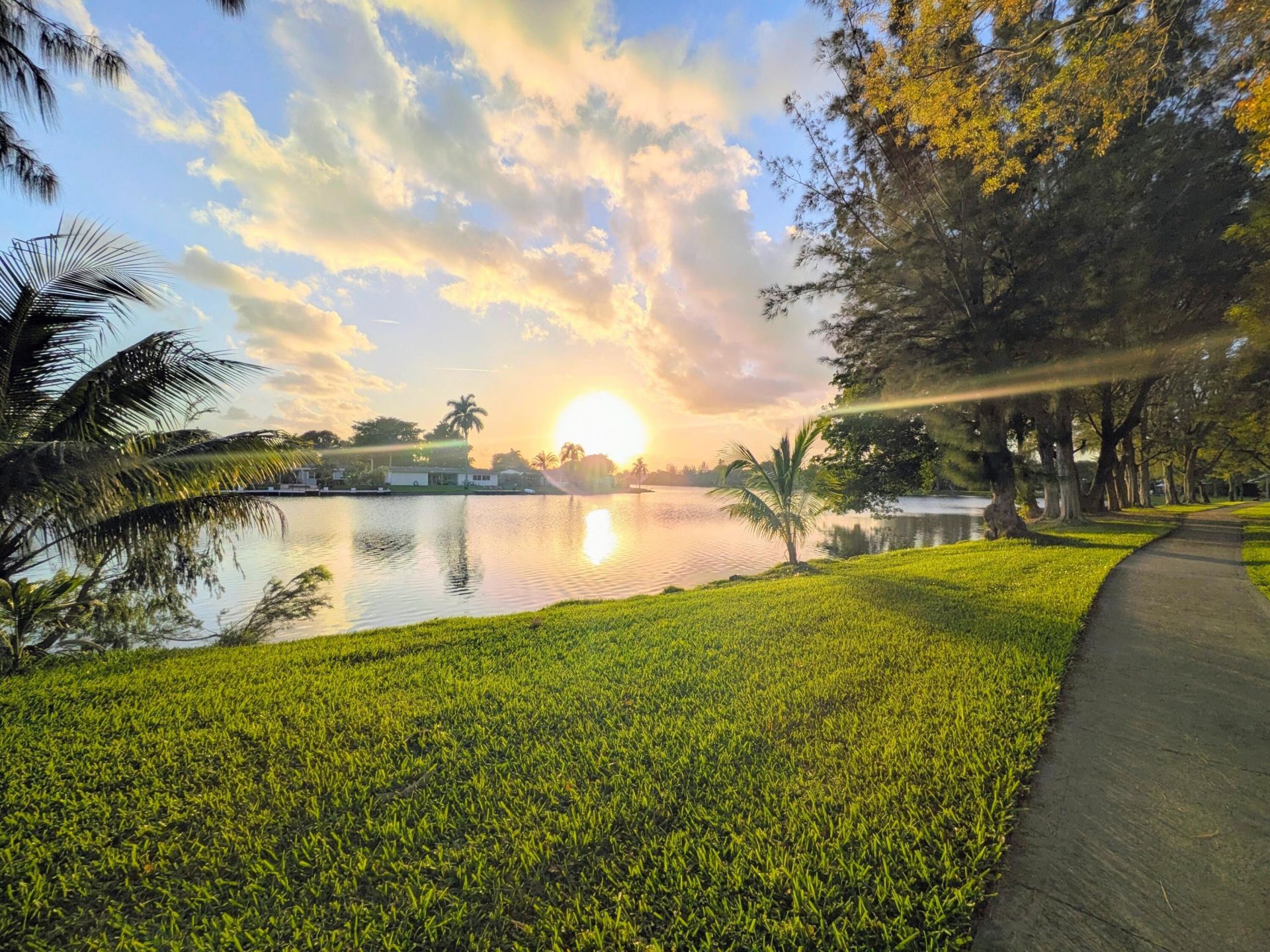 10180 E Cypress Court, Unit 10180, Pembroke Pines, FL 33026 Photo