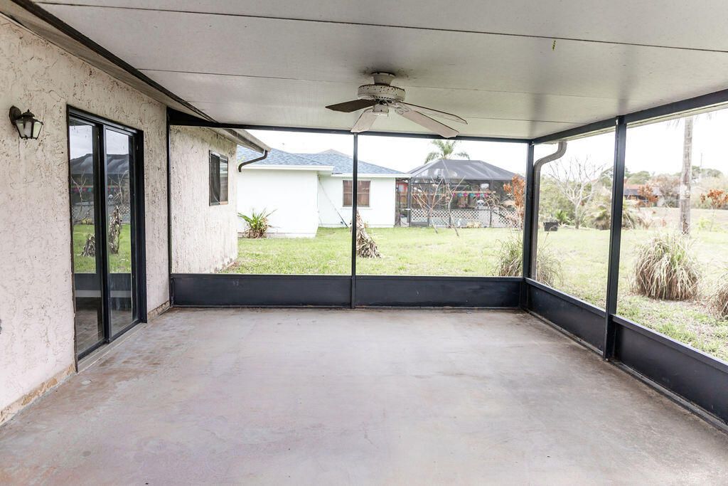 473 SW Whitmore Drive, Port Saint Lucie, FL 34984 Photo