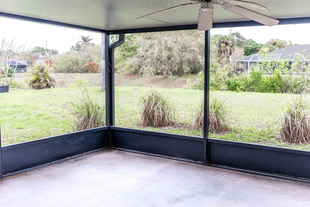 473 SW Whitmore Drive, Port Saint Lucie, FL 34984 Photo