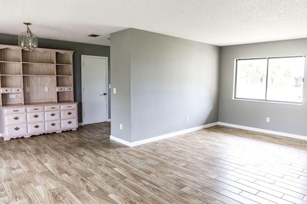 473 SW Whitmore Drive, Port Saint Lucie, FL 34984 Photo