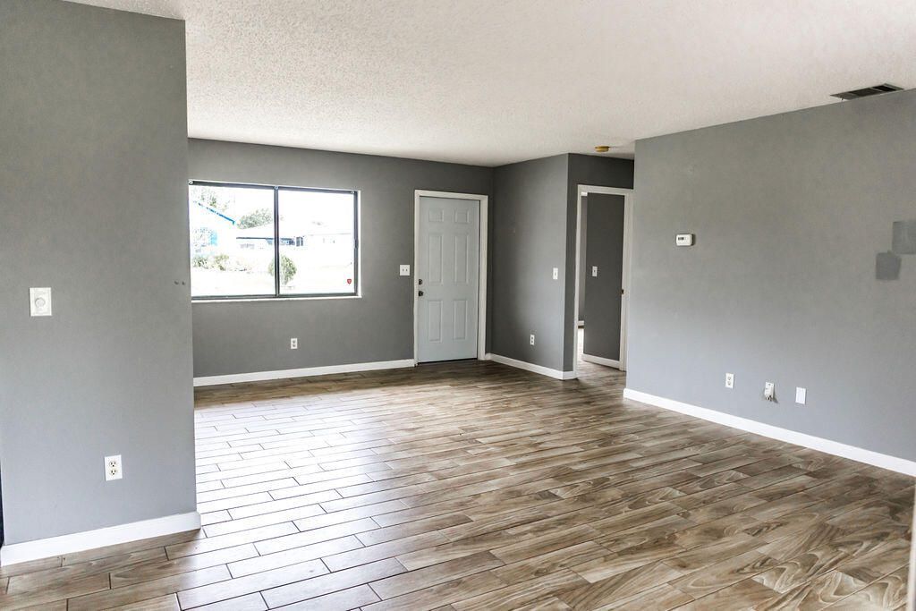 473 SW Whitmore Drive, Port Saint Lucie, FL 34984 Photo