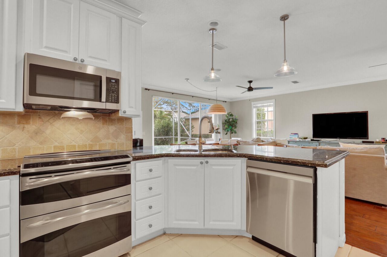 132 Peabody Drive, Jupiter, FL 33458 Photo