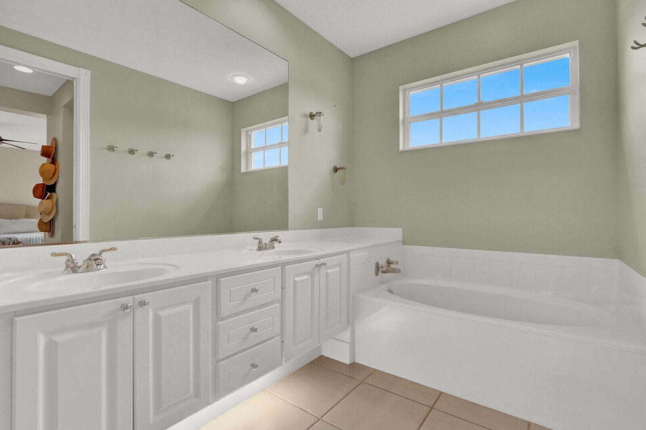 132 Peabody Drive, Jupiter, FL 33458 Photo