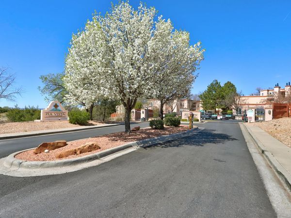 2501 W Zia Road, Unit 202, Santa Fe, NM 87505