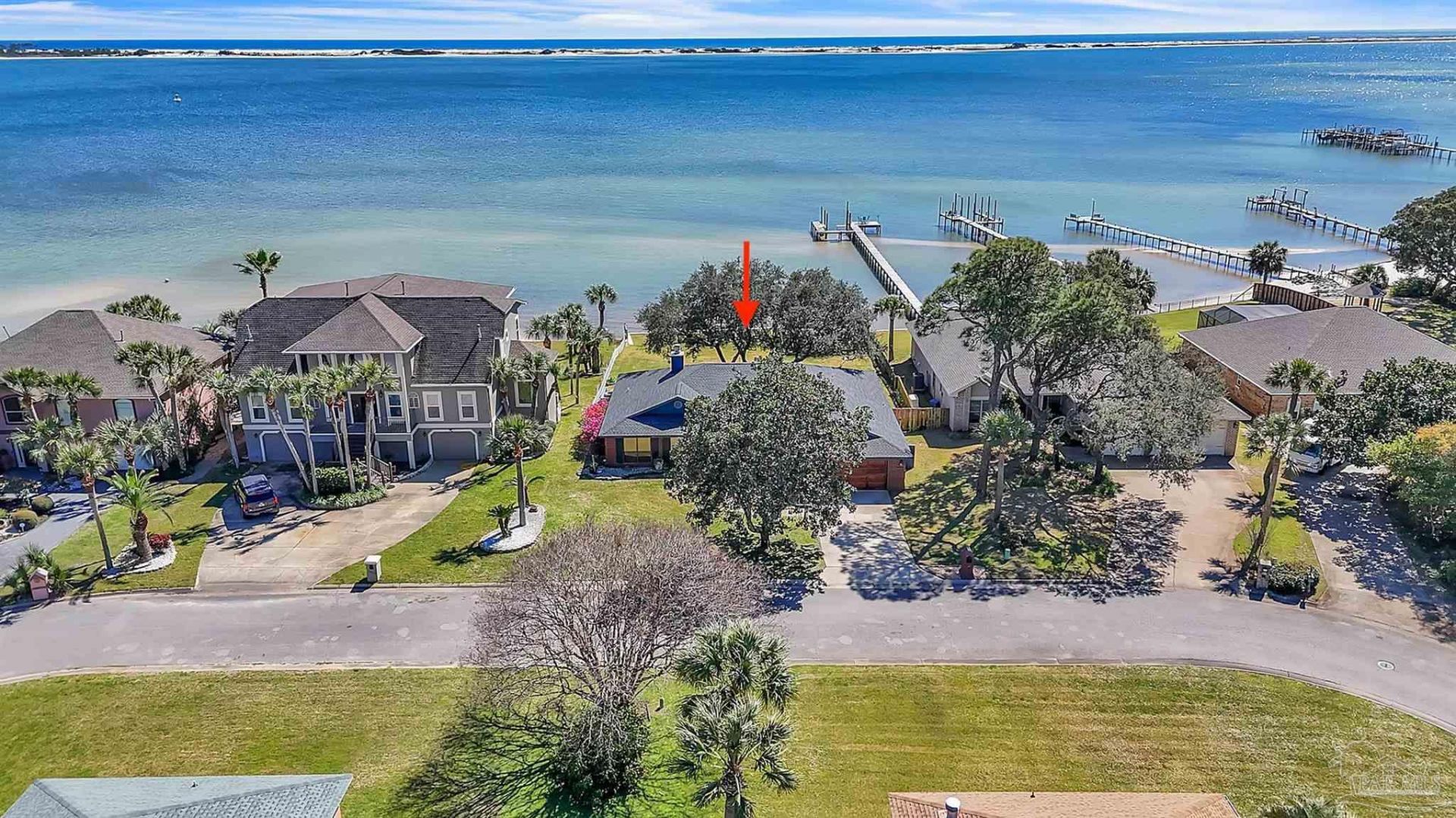 2017 Jessica Way, Navarre, FL 32566 Main Photo