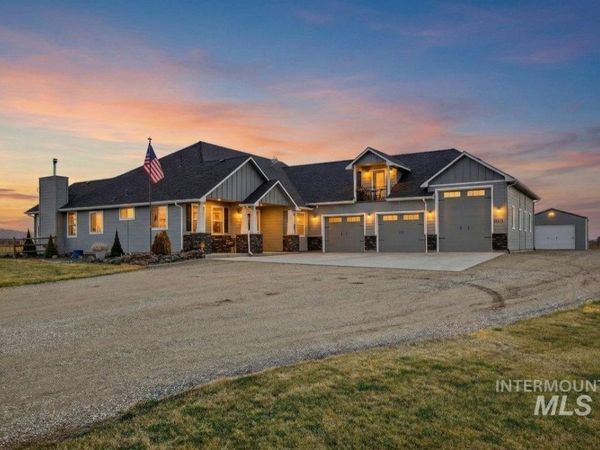 8150 S Locust Grove Rd, Meridian, ID 83642