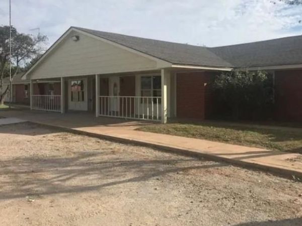 510 S 4th Street, Cyril, OK 73029