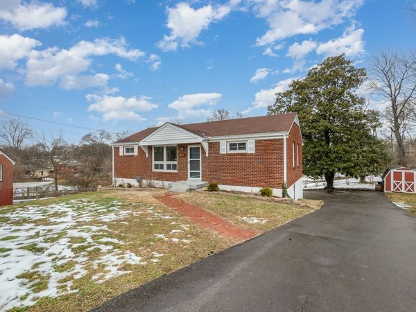 2702 Nodyne Dr, Nashville, TN 37214