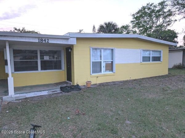 1842 Cedarwood Drive , Melbourne, FL 32935