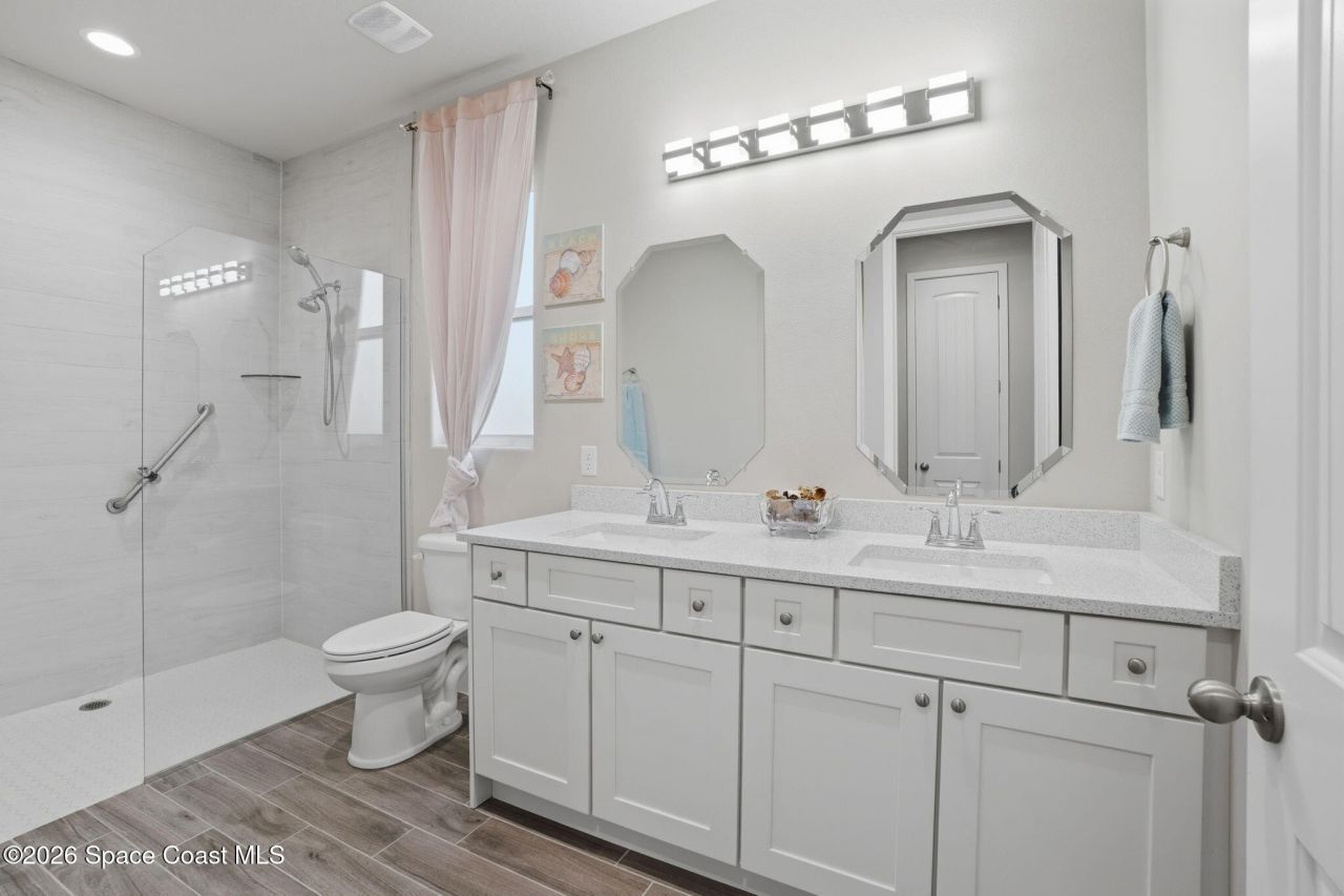 4110 Domain Court , Melbourne, FL 32934 Photo