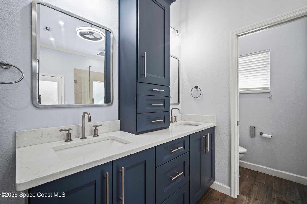 572 Lake Ashley Circle, Melbourne, FL 32904 Photo