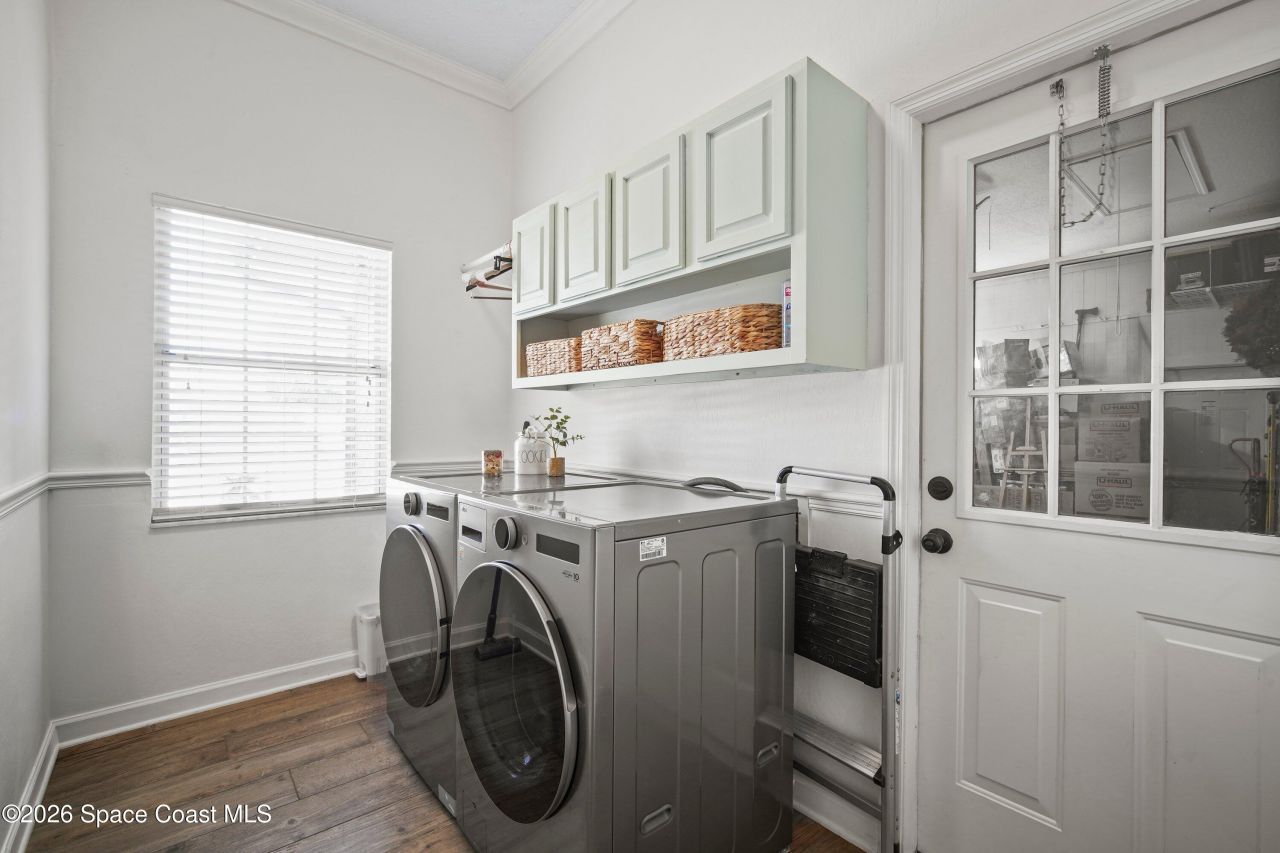 572 Lake Ashley Circle, Melbourne, FL 32904 Photo
