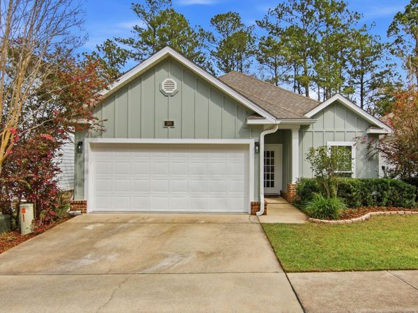 169 N Marsh Landing, Freeport, FL 32439