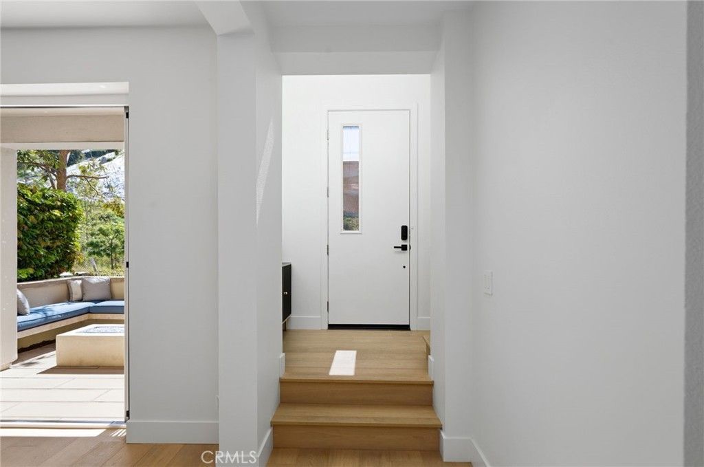 12840 S Seaglass Circle, Los Angeles, CA 90094 Main Photo