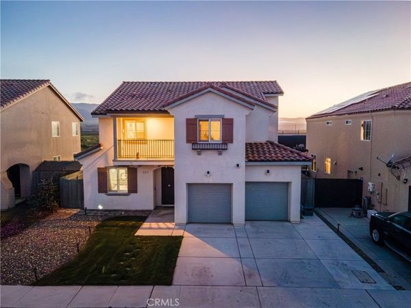 327 Las Flores, Guadalupe, CA 93434