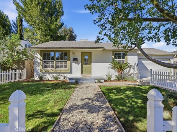 16937 Hartland, Lake Balboa, CA 91406
