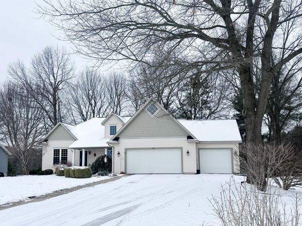 15401 Sundew Street, Grand Haven, MI 49417