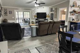 6102 Berry Rd photo 4