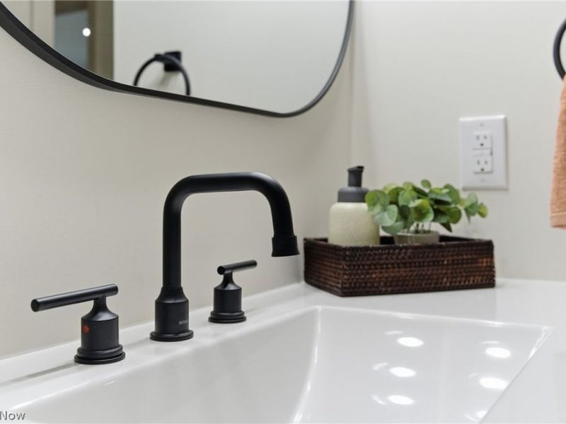 176 Grace Avenue , Barberton, OH 44203 Photo 22