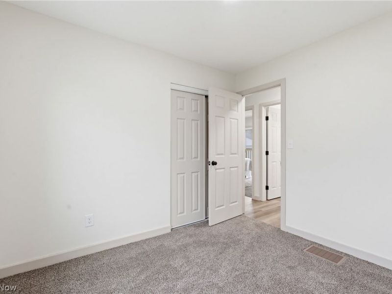 176 Grace Avenue , Barberton, OH 44203 Photo 26