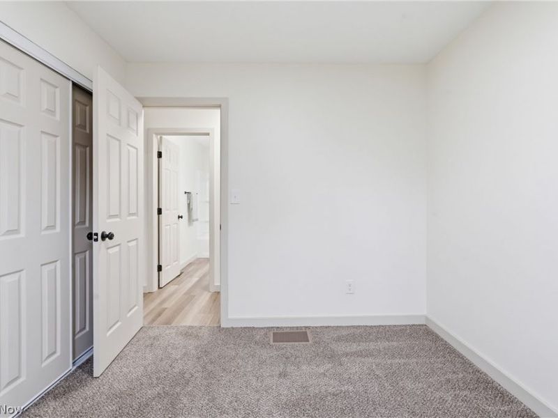 176 Grace Avenue , Barberton, OH 44203 Photo 27