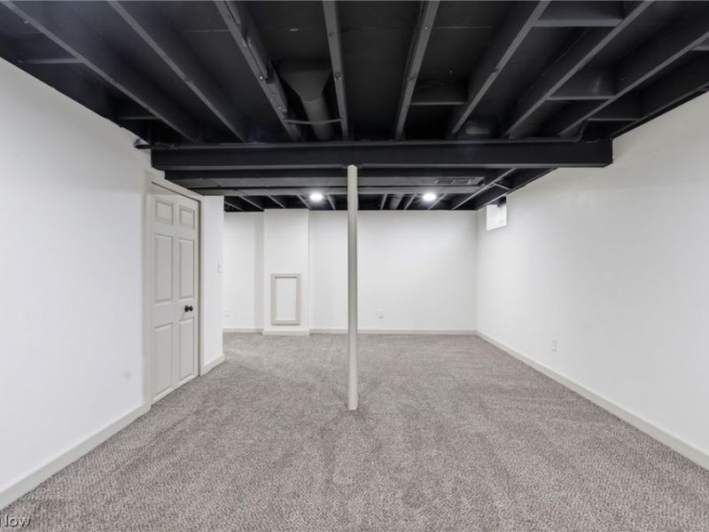 176 Grace Avenue , Barberton, OH 44203 Photo 33