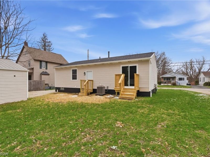 176 Grace Avenue , Barberton, OH 44203 Photo 38