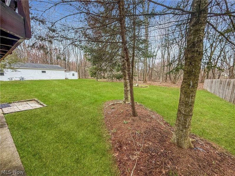 284 Old Oak Drive, Cortland, OH 44410 Photo 34