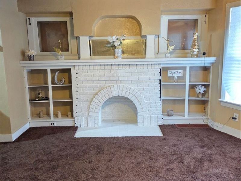 9006 Columbia Avenue, Cleveland, OH 44108 Photo 12