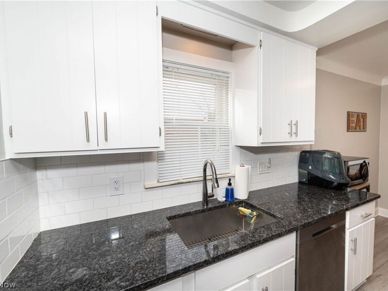 1215 Washington Boulevard , Mayfield Heights, OH 44124 Photo 9