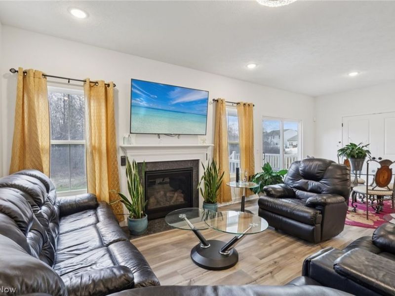 110 Harvest Way, Elyria, OH 44035 Photo 9