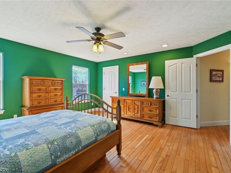 116 Squires Lane, Chardon, OH 44024 Photo 12