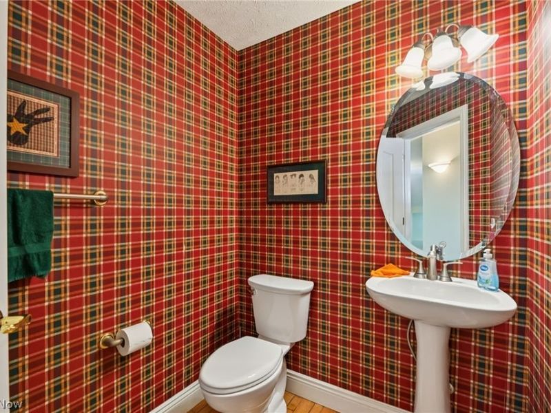 116 Squires Lane, Chardon, OH 44024 Photo 17