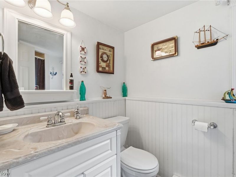 5227 Clovelly Drive , Lorain, OH 44053 Photo 34