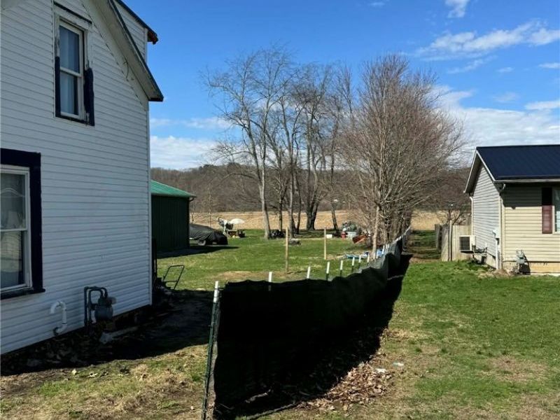 110 W Arch Street , Port Washington, OH 43837 Photo 2