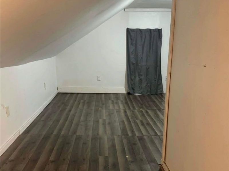 110 W Arch Street , Port Washington, OH 43837 Photo 8