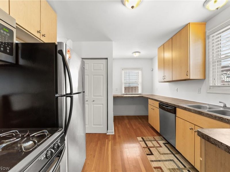 3929 Washington Boulevard, University Heights, OH 44118 Photo 10