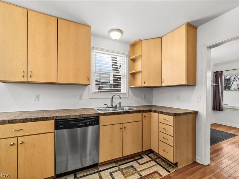 3929 Washington Boulevard, University Heights, OH 44118 Photo 13