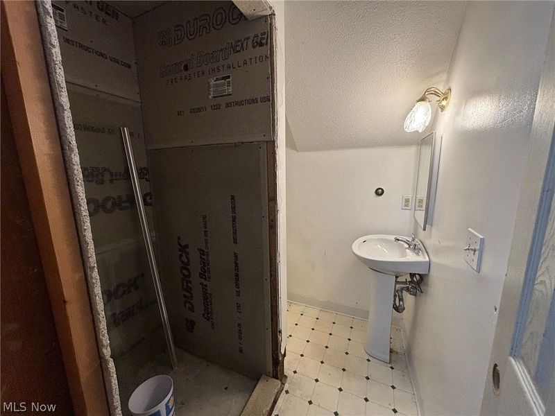 1821 Revere Place , Lorain, OH 44053 Photo 11