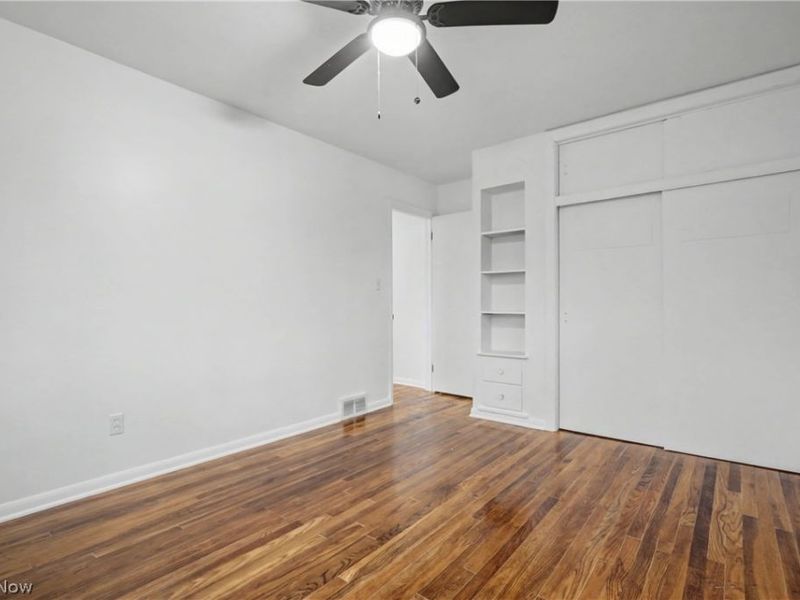 6321 Barton Road, North Olmsted, OH 44070 Photo 18