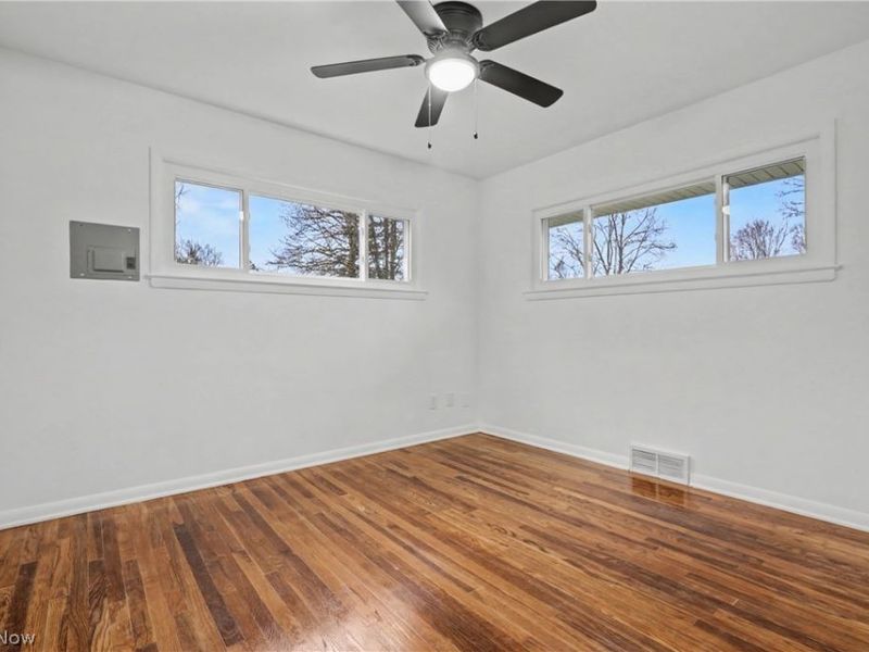 6321 Barton Road, North Olmsted, OH 44070 Photo 19