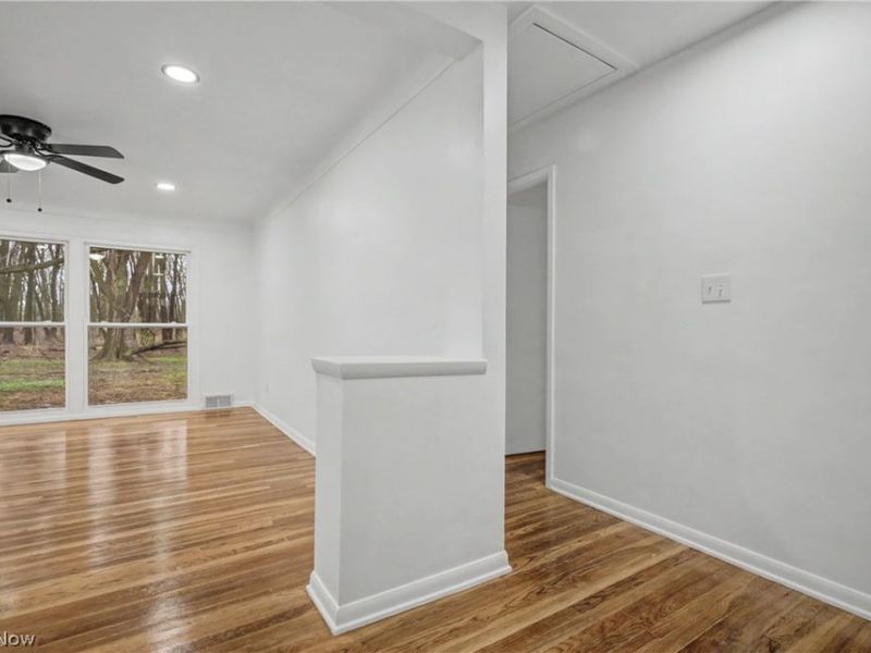 6321 Barton Road, North Olmsted, OH 44070 Photo 9