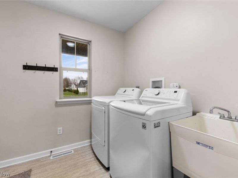 283 Woodland Court, Wellington, OH 44090 Photo 18