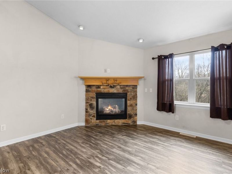 283 Woodland Court, Wellington, OH 44090 Photo 9